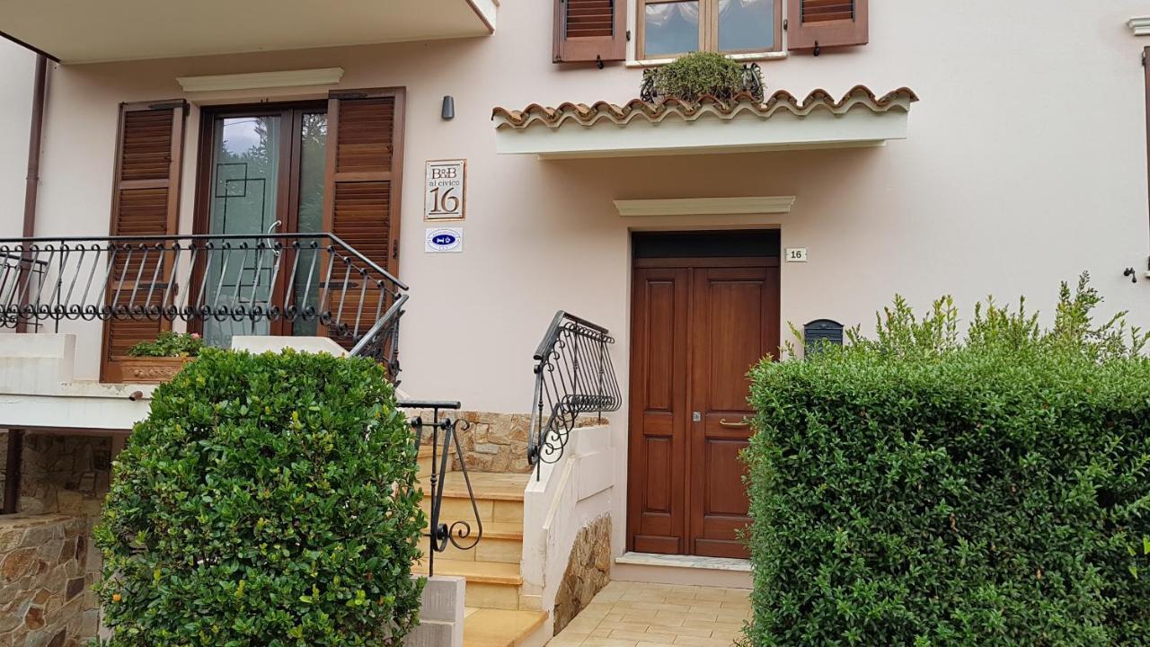 B&B Al Civico16 Guspini Exterior foto